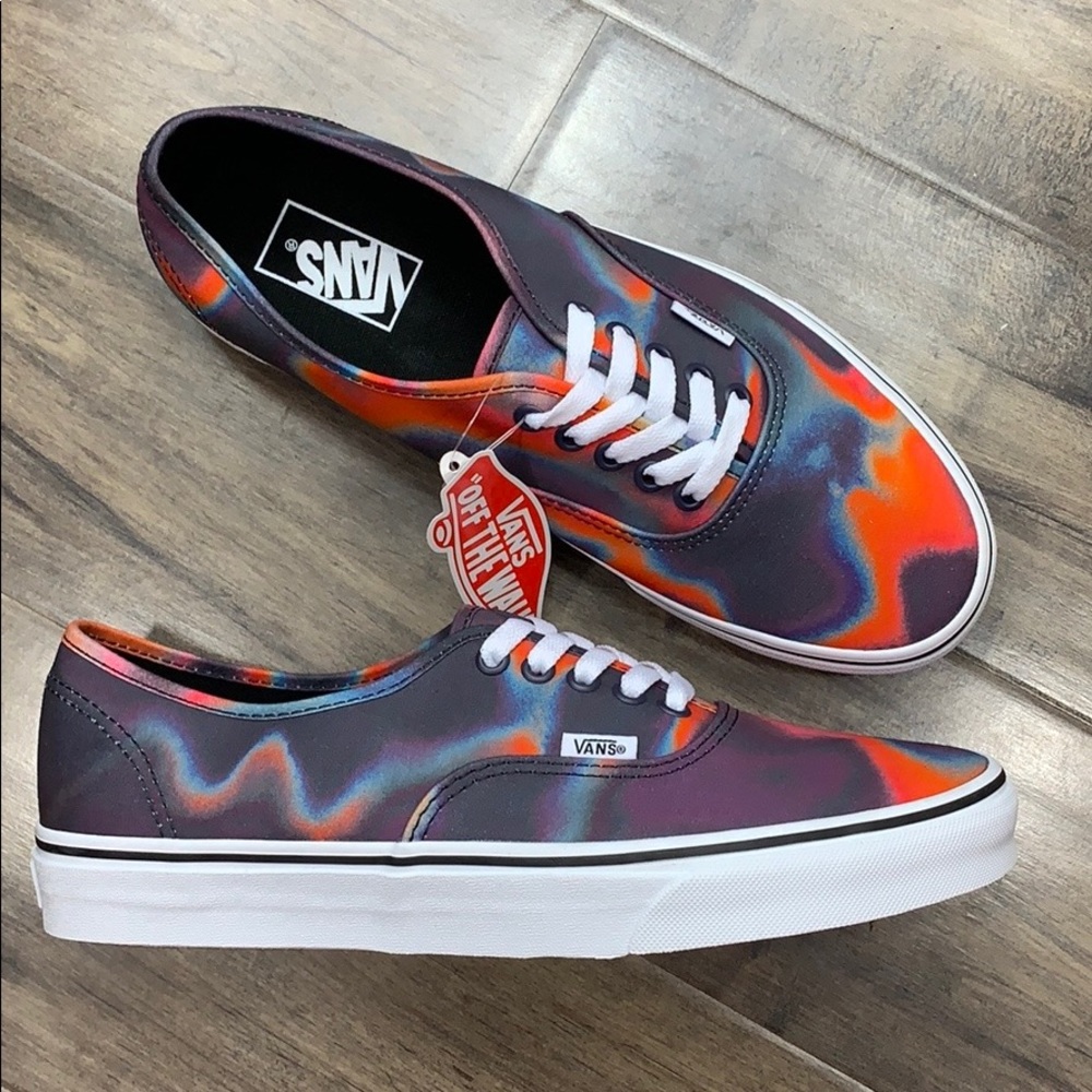 WMNS VANS AUTHENTIC DARK AURA Multi/True White - Picture 14 of 16